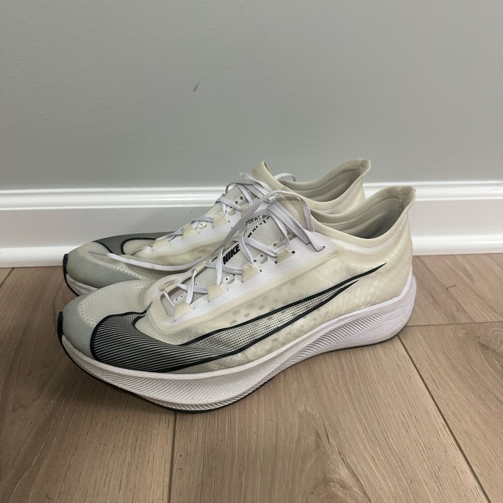 Nike Zoom Fly 3 Size 12